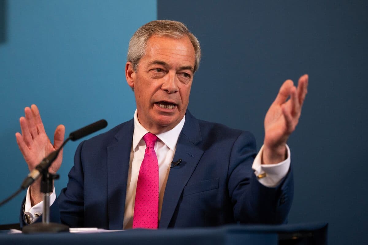 Farage Faces Inquiry Into £5 Million From Crypto Investor