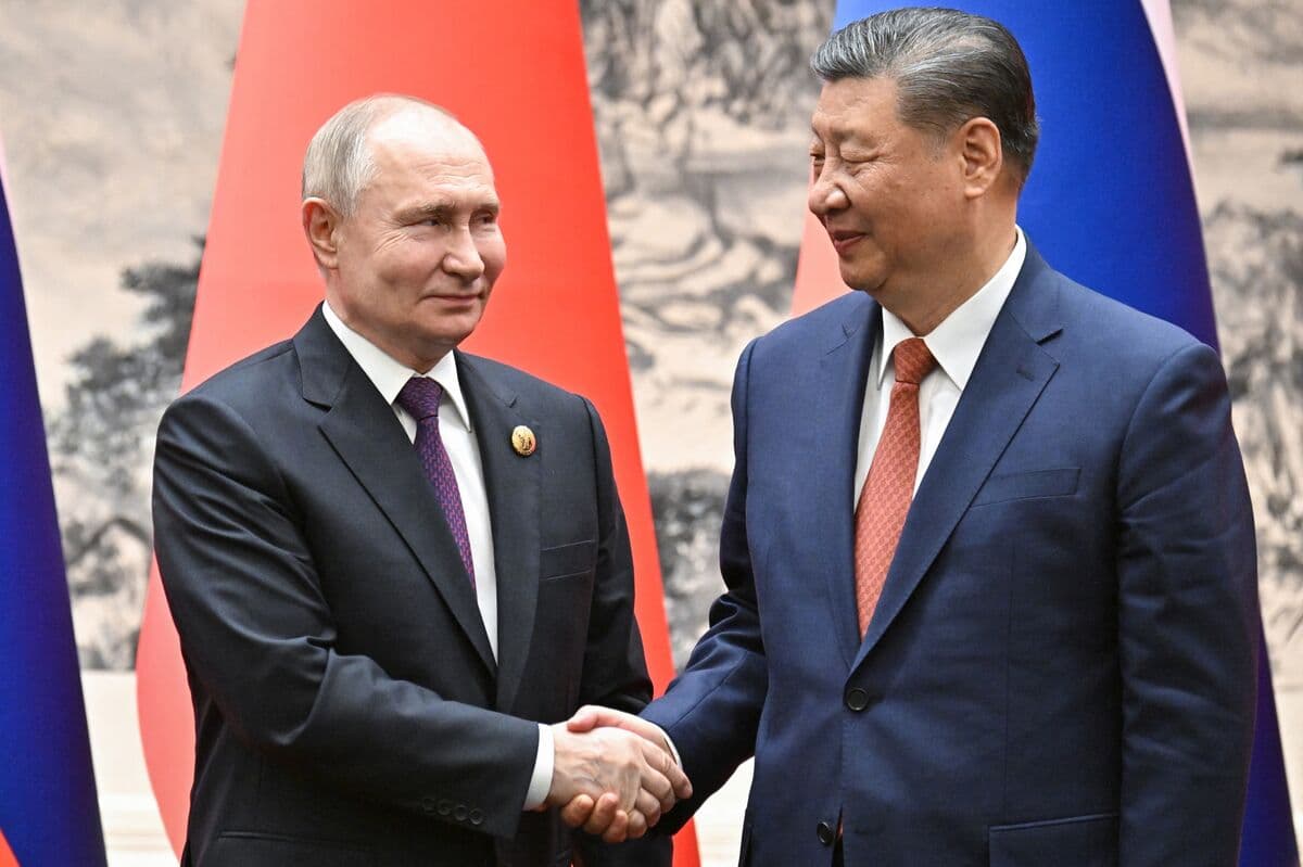 Putin to Visit China May 19-20 for Talks With Xi, Kremlin Says