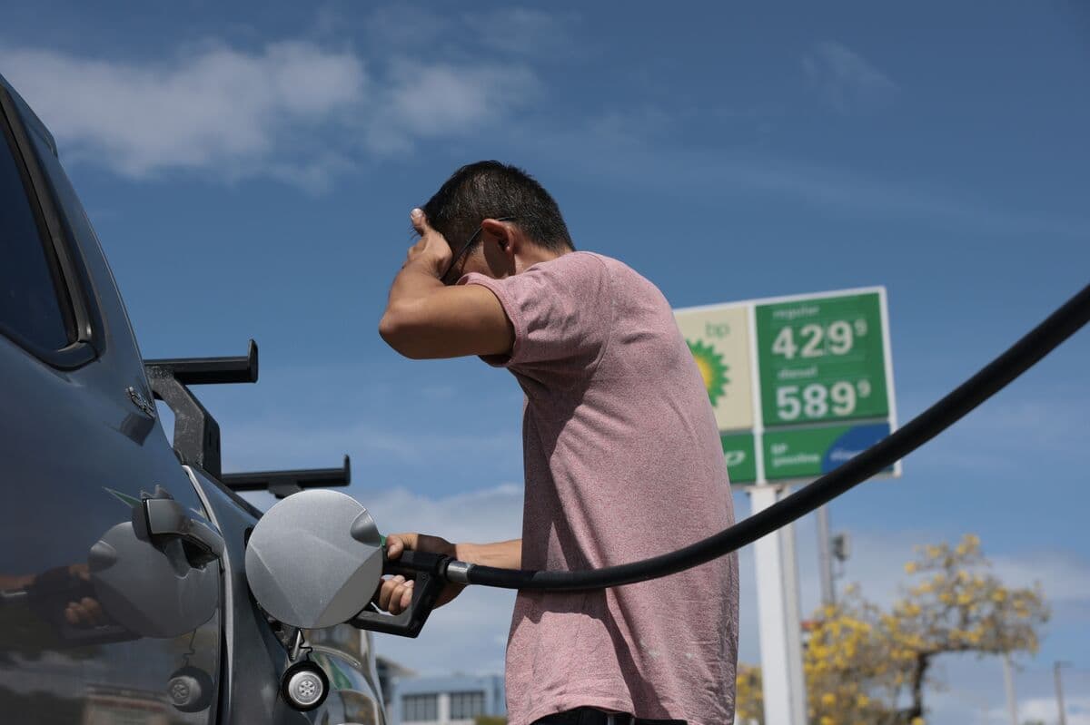 Inflation Resurgence Squeezes US Voters as Gas, Food Prices Rise