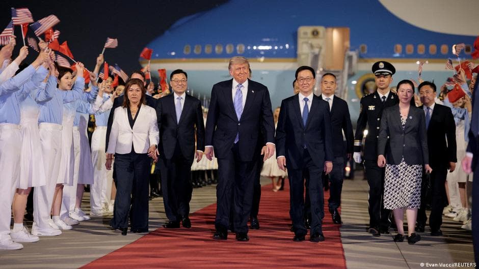 Trump arrives in China ahead of summit with Xi Jinping