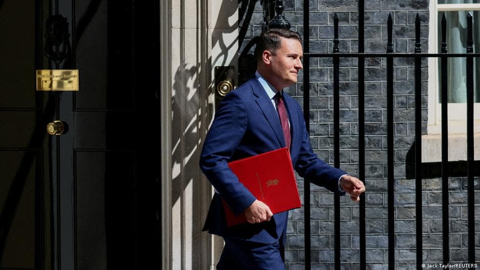 UK: Health Secretary Wes Streeting resigns, likely in bid to topple PM Keir Starmer