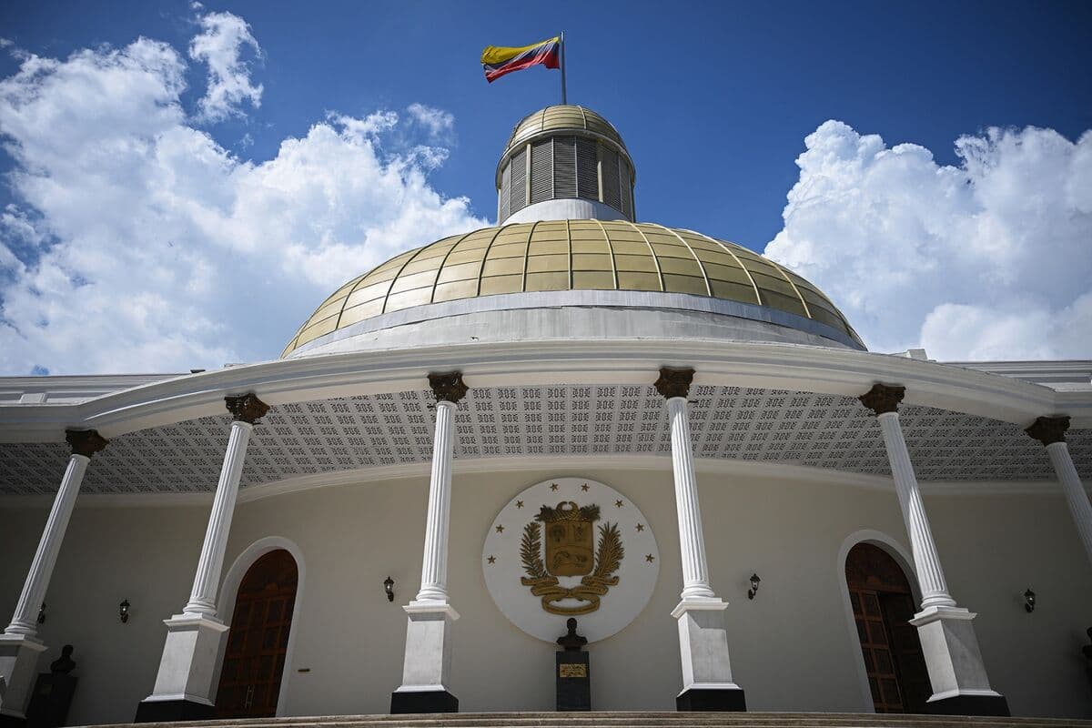 Venezuela Government Announces Debt Restructuring Process