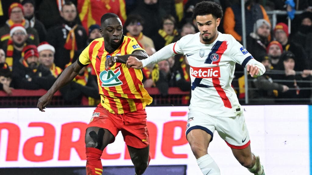 'A celebration of French football' as Lens host Paris Saint-Germain
